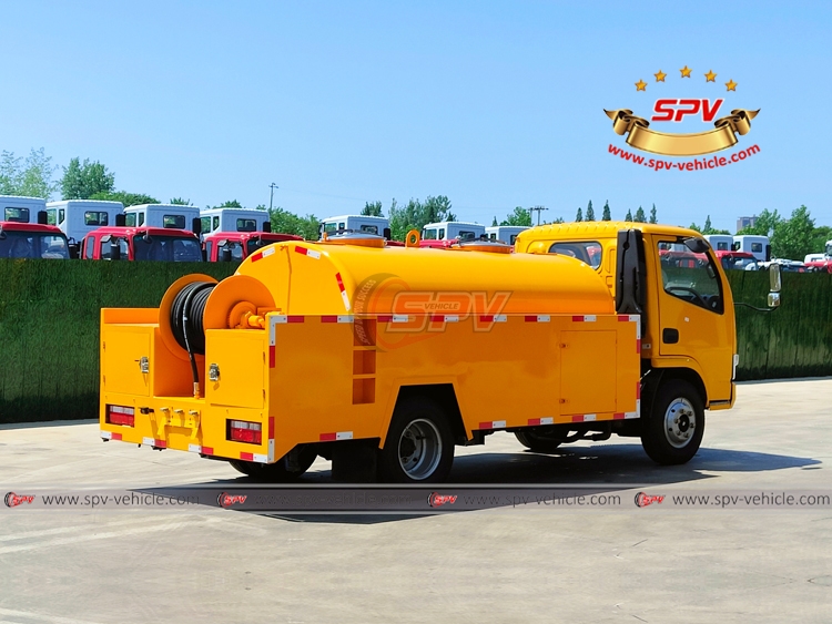3,000 Litres Sewer Jetting Truck Dongfeng - RB 3,000 Litres Sewer Jetting Truck Dongfeng - RB